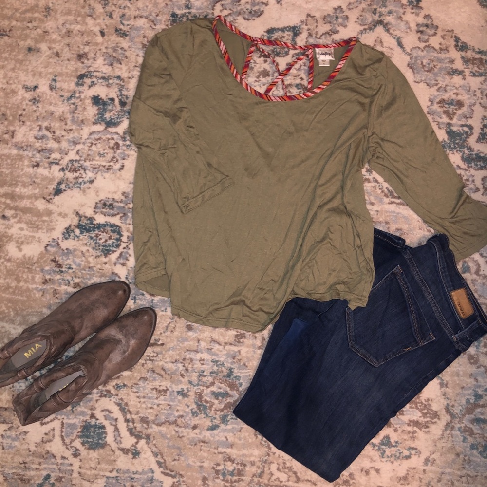 DayTrip Open Back Flowy Top XL